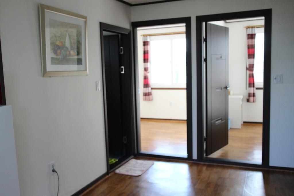 Healing House Villa Seogwipo Eksteriør billede