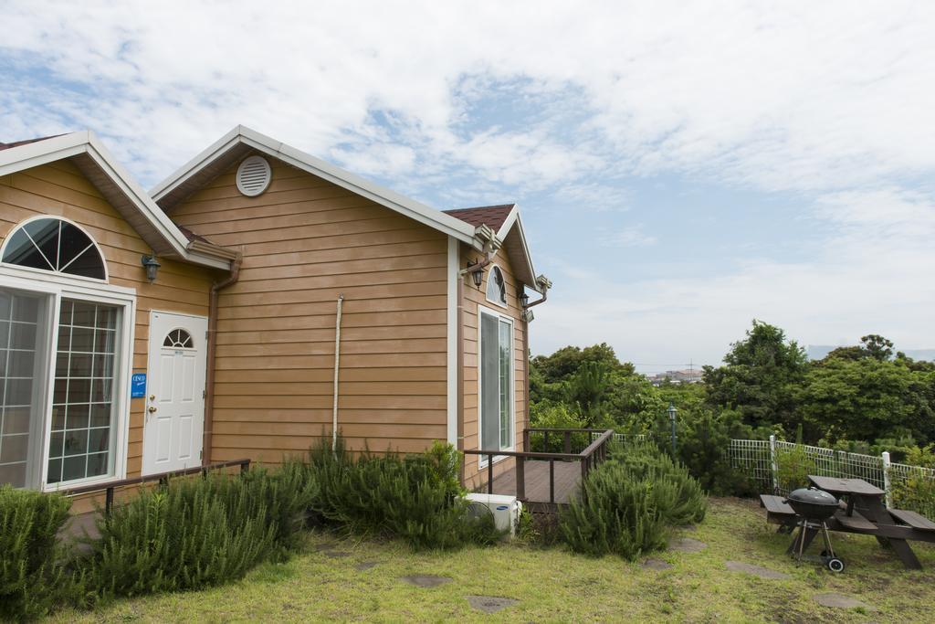 Healing House Villa Seogwipo Eksteriør billede